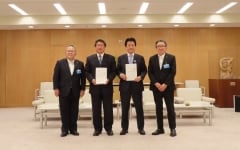 東京都歯科医師会・東京都歯科医師連盟の要望受けの写真