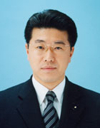 東村邦浩