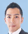 山崎一輝