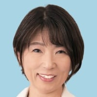 東まり子